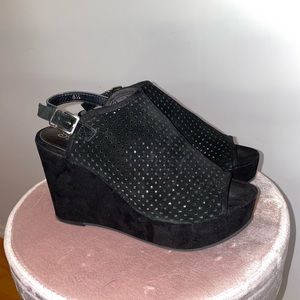 Black suede 3”+ wedge